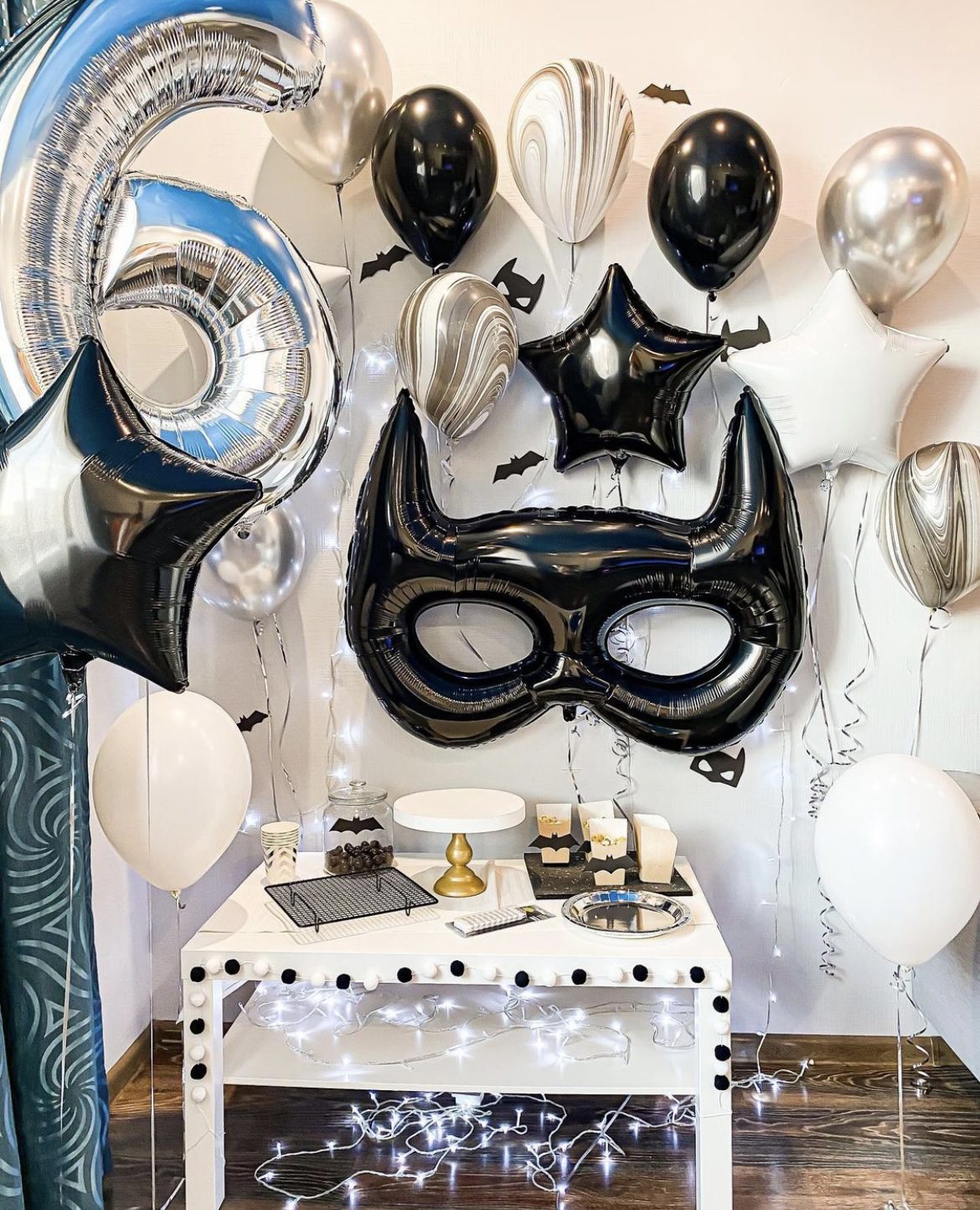 Шары для мальчика с бэтменом