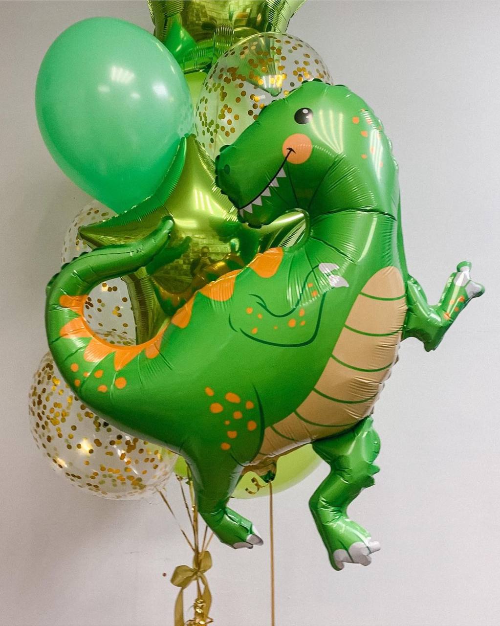 Шар динозаврик